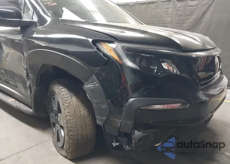 2022 Honda Pilot Awd Trailsport z USA, uszkodzony, nr VIN 5FNYF6H81NB062109